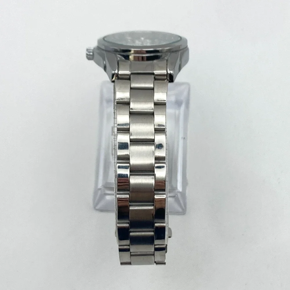 Jones New York Women's Watch 30mm Silver Tone Black Dial WR 30M New Battery 7.5